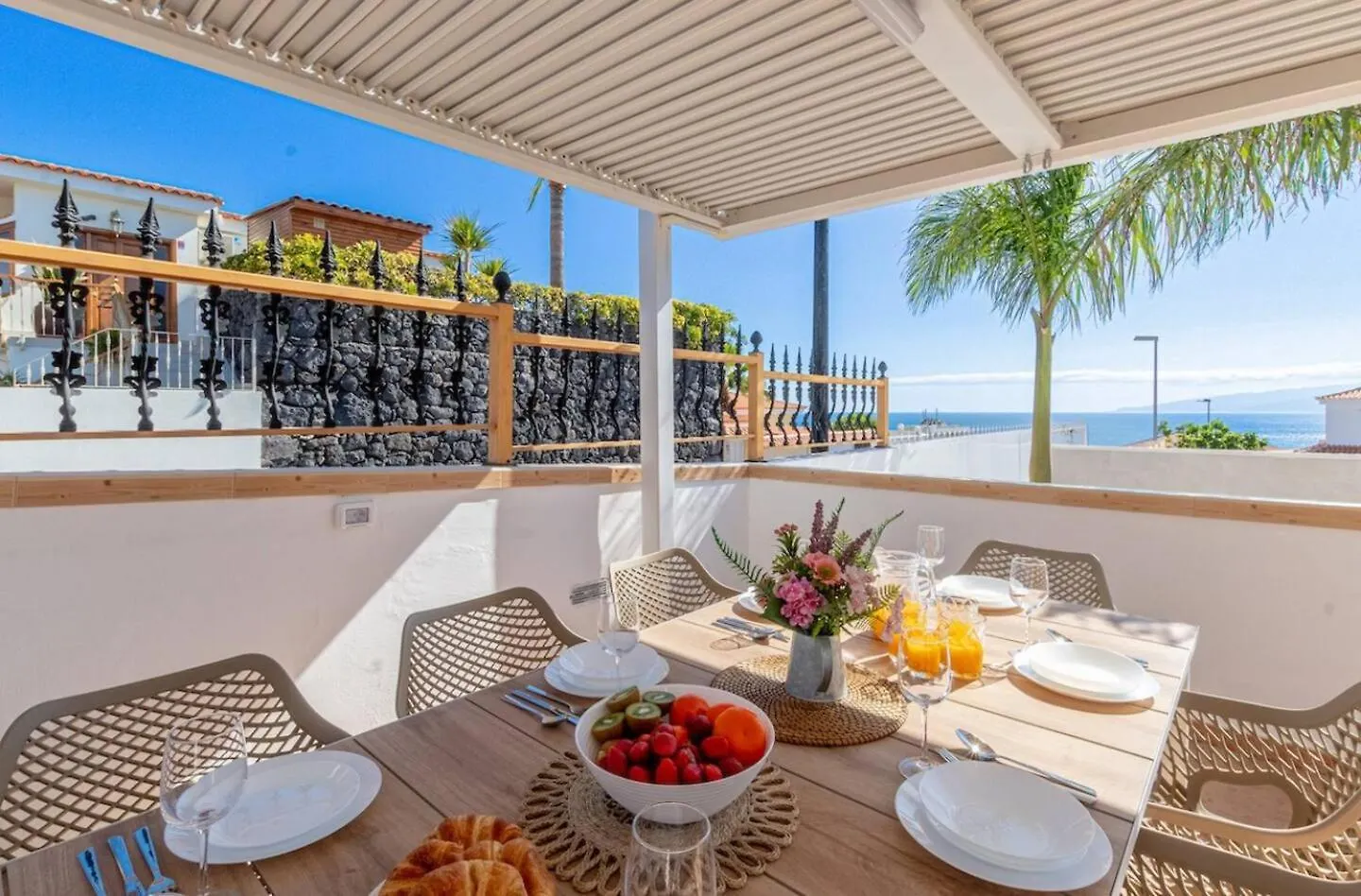Villa Luna With Heated Pool Puerto de Santiago   Puerto de Santiago (Tenerife)